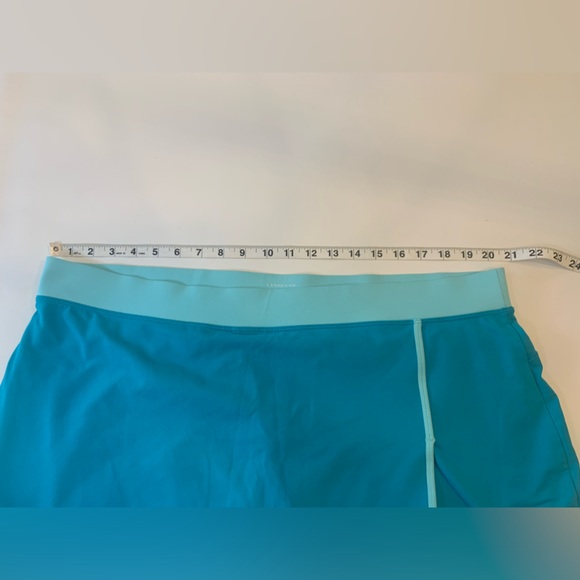Lands End athletic tennis skirt women’s size XL, elastic shorts (T) - Picture 3 of 7
